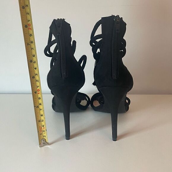 JustFab Gladiator Keeley Black Ankle Strap Tassel High Heels Size 7.5 - Picture 6 of 8